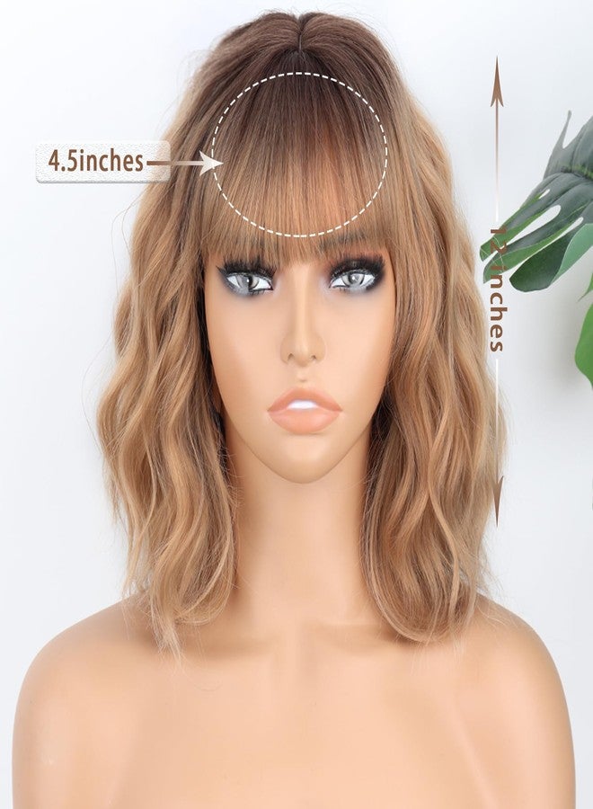 ميس كوين باروكة شعر مستعار قصيرة شقراء من MISSQUEEN مع غرة، شعر مستعار صناعي مجعد ومموج بتدرج لوني أشقر للنساء، باروكة شعر مستعار بوب مموجة للاستخدام اليومي - Image 2