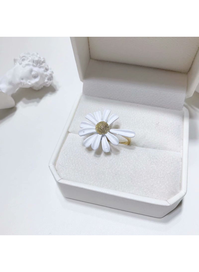 Generic - Korean Dongdaemun Asymmetrical Daisy Stud Earrings S925 Flower Ring - Image 1