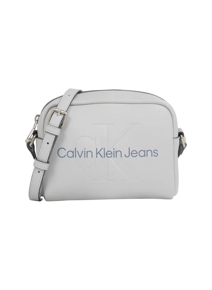 كالفن كلاين جينز Logo Sculpted Crossbody