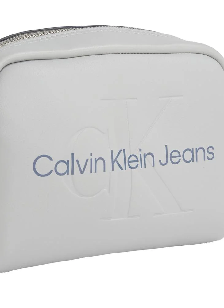 كالفن كلاين جينز Logo Sculpted Crossbody
