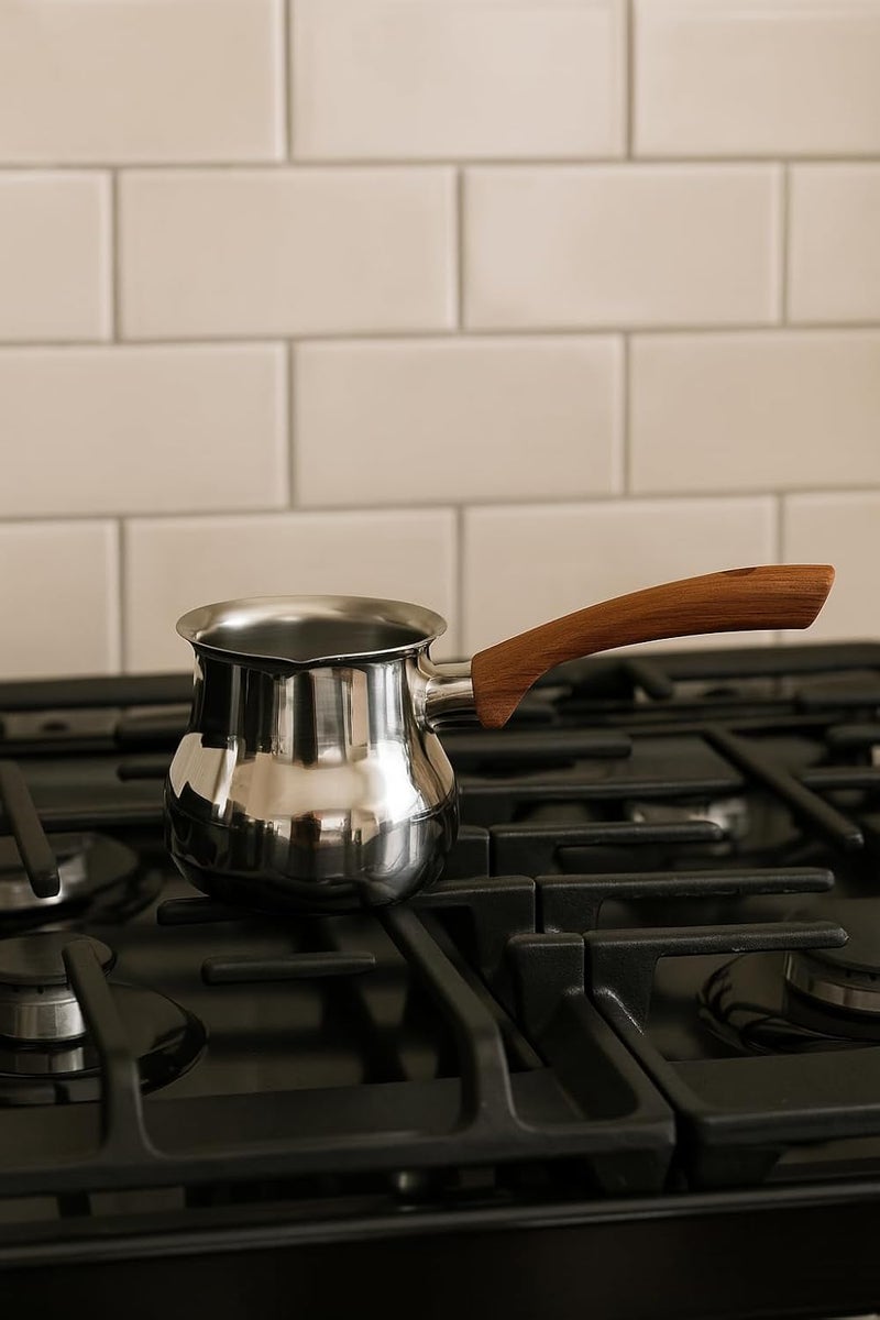 B&D Turkish Coffee Pot with Wooden Handle - Image 2