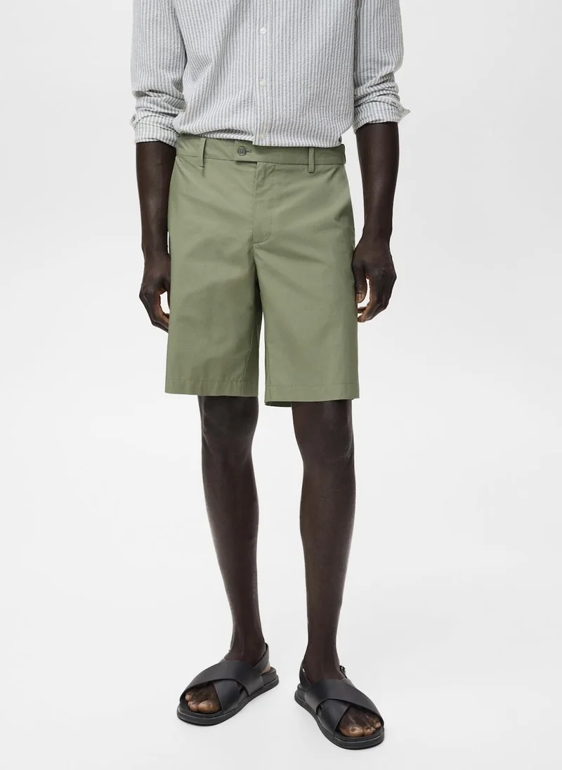 مانجو مان Bermuda Shorts