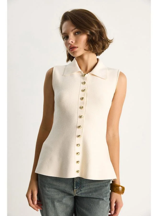 جينجر Button Up Peplum Vest