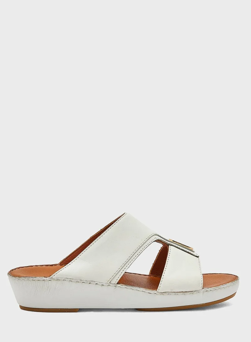 Posh La Vie Elegant Arabic Sandals
