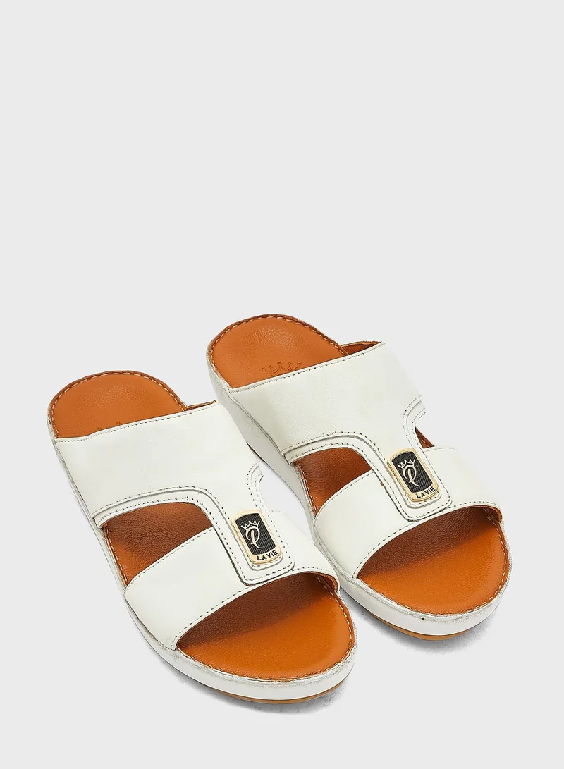 Posh La Vie Elegant Arabic Sandals