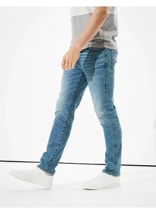 American Eagle AE AirFlex+ Slim Straight Jean