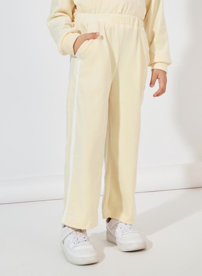 Styli Patch Detail Velvet Sweatshirt & Side Seam Striped Patch Pant Set  - Image 5