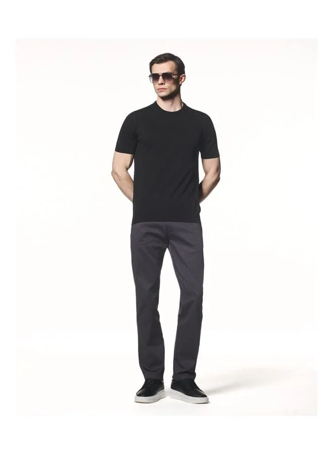 Short Sleeve Knit T-Shirt.