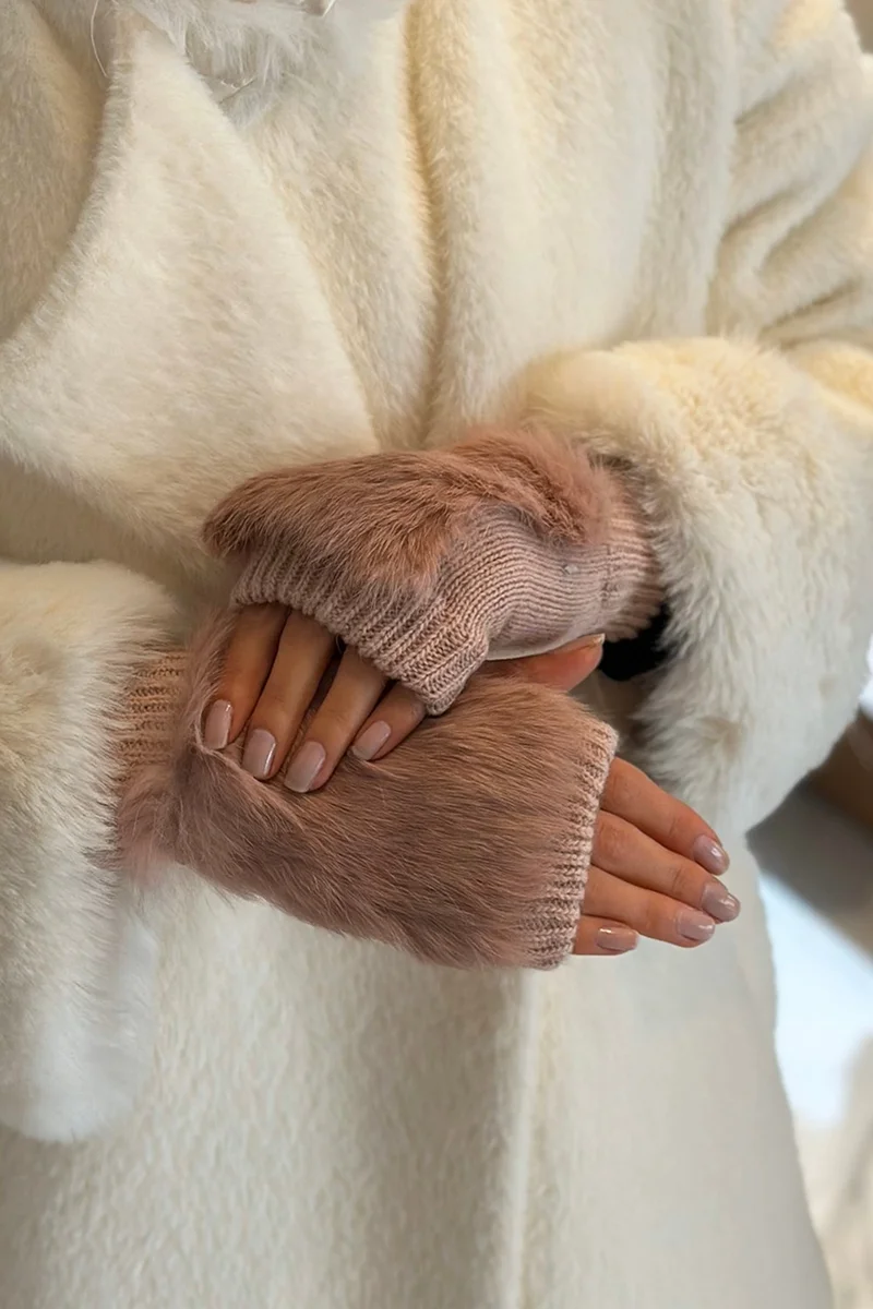 REMSA Plush Detail Women's Knitted Cut Gloves Eld-30 Powder