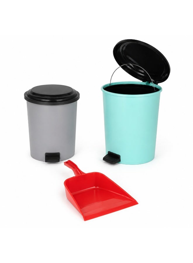 favilla Set of 2 plastic pedal trash cans with lids, 6L capacity each + free cleaning dustpan – 3-piece set – Assorted colors - Image 2