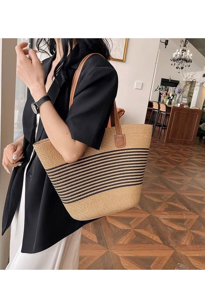 Women's Large-Capacity Woven Straw Tote Bag, Summer Beach Handbag, Rattan Shoulder Bag, Fashionable Bucket Bag for Casual Use - Image 3