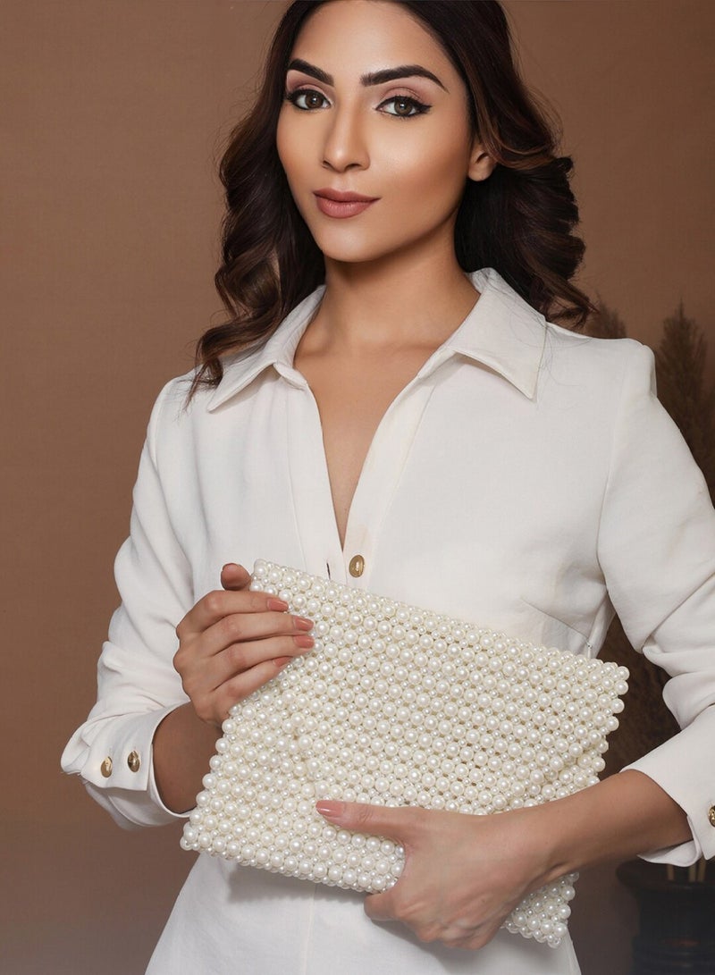 Priyaasi Swagger Sling Bag  - Image 2