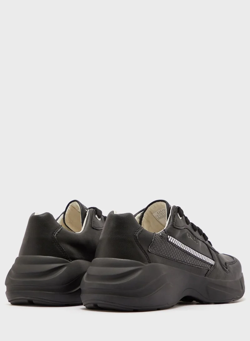 GUESS Viterbo Low Top Sneakers