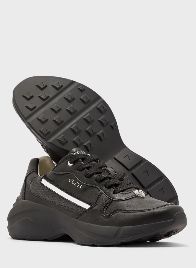 GUESS Viterbo Low Top Sneakers