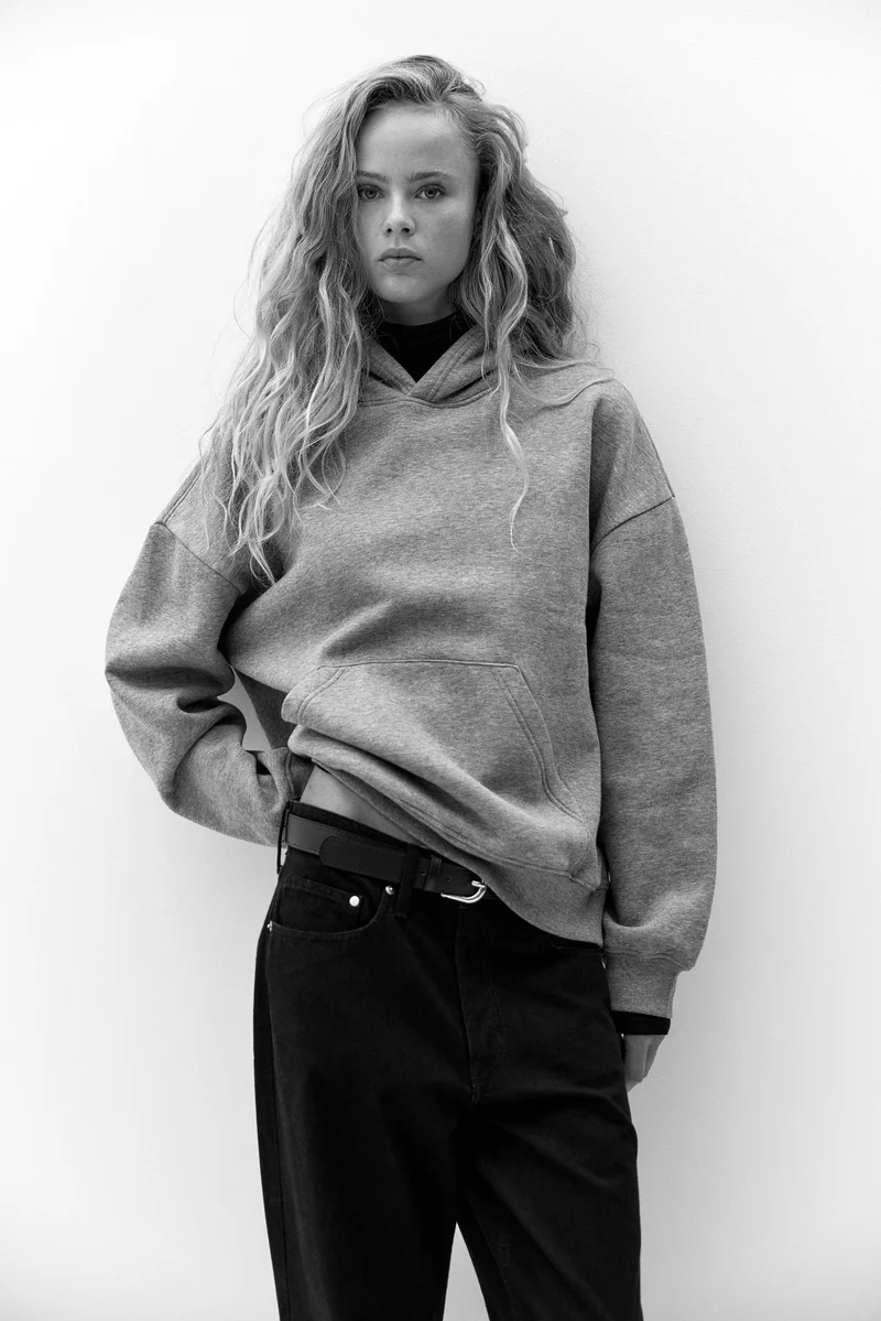 اتش اند ام هودي