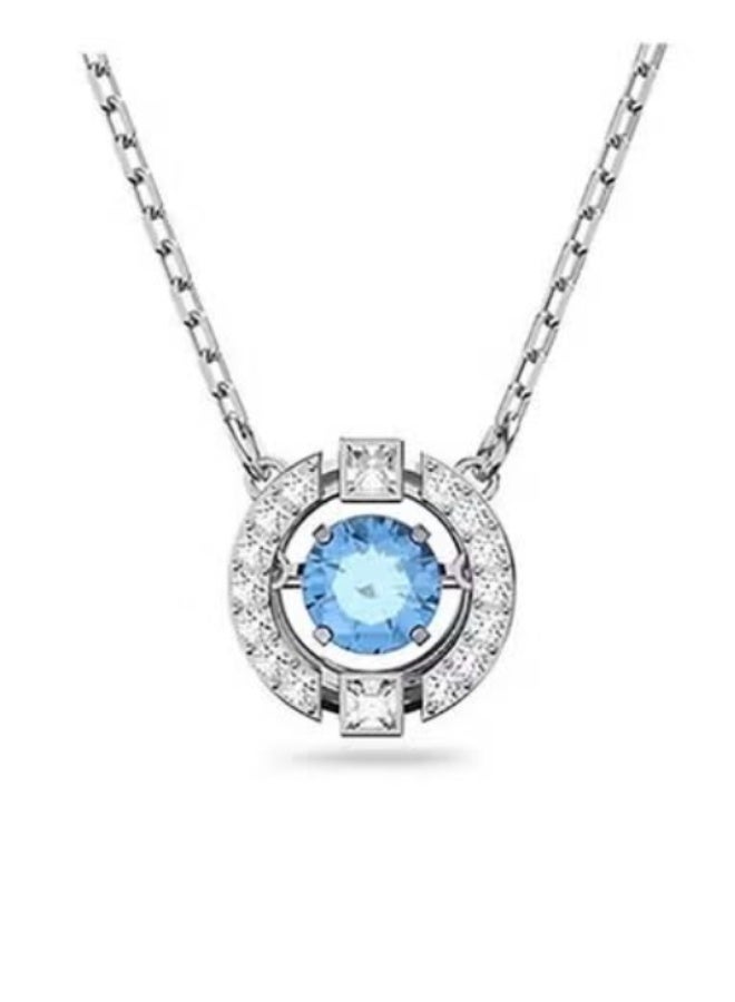 Swan قلادة باندلت هالة كريستالية زرقاء بلون فضي مع لمسات قطع الأميرة
