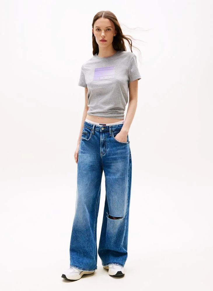 TOMMY JEANS Logo Crew Neck T-Shirt