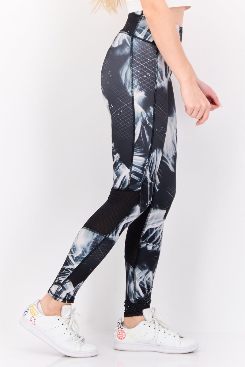 Reebok سراويل رياضية نسائية ملائمة 7/8 للجري، سوداء - Image 4