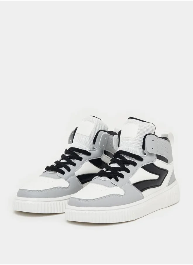 Styli Color Block Hi-Top Lace Up Skateboarding Shoes