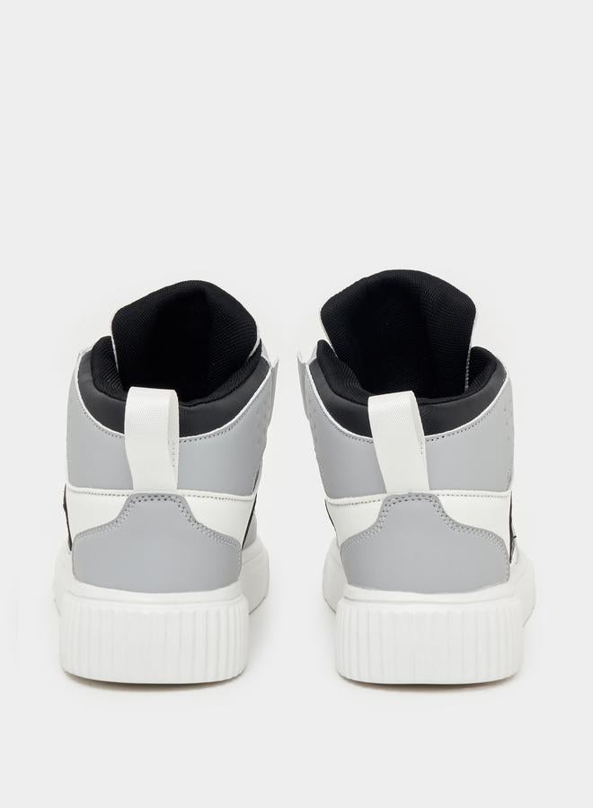 Styli Styli Color Block Hi-Top Lace Up Skateboarding Shoes - Image 4