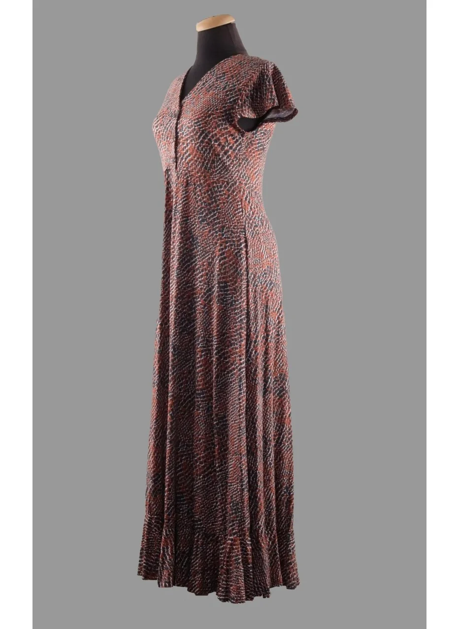 Alexander Gardi Buttoned Front V-Neck Ruffle Dress (B22-38800)
