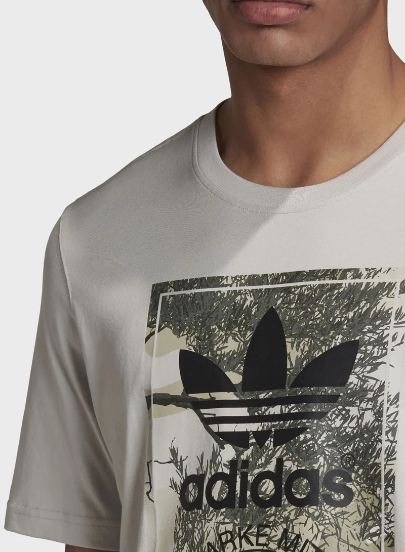 adidas Originals Camo Tongue Graphics Casual Men's T-Shirt
