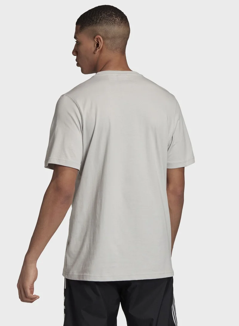 adidas Originals Camo Tongue Graphics Casual Men's T-Shirt