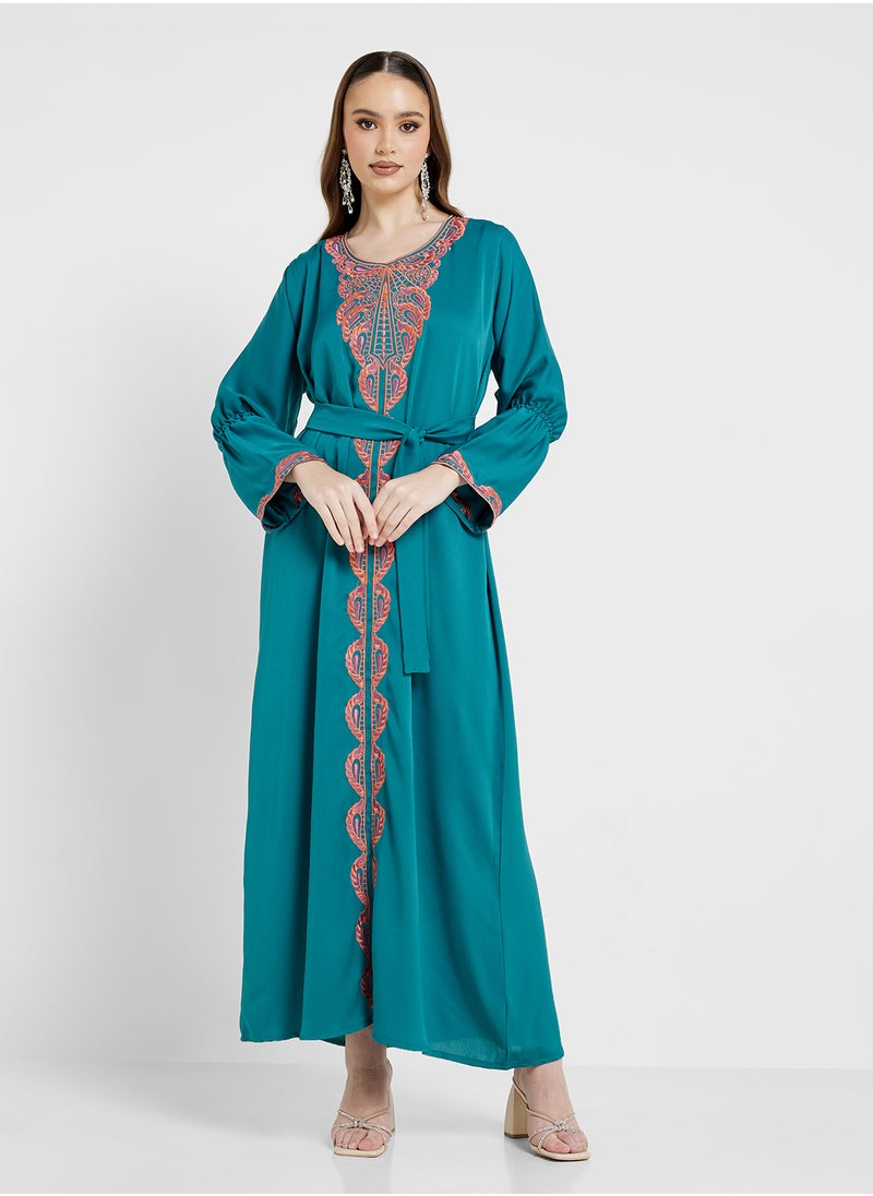 Embroidered Jalabiya with Belt - pzsku/ZF0B87F6E83BAC6636694Z/45/_/1740244601/aa9dd368-ee4d-479c-97da-e45110bc0833