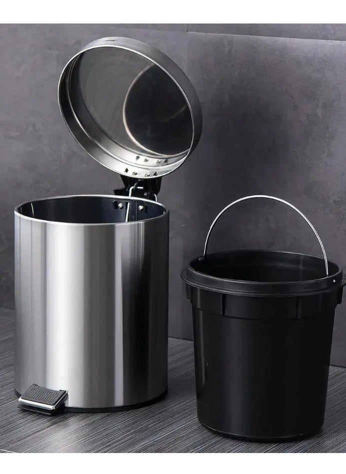 Generic - Step Trash Bin | Glossy Stainless Steel Finish | Groove Pedal | Suitable For Bathrooms, Kitchens & Homes | 7 Liters - Image 1