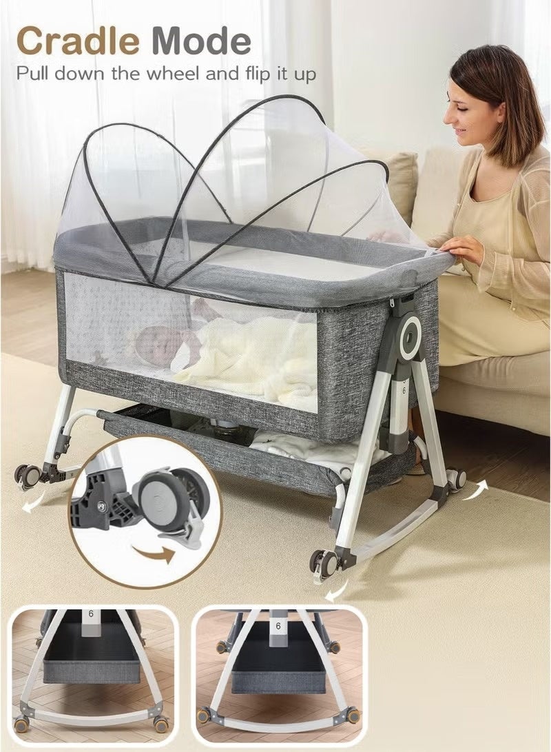 رويال سرير مواليد 4 في 1 بجانب السرير مع 6 ارتفاعات قابلة للتعديل، وضعية مهد هزاز، عجلات قابلة للقفل بزاوية 360 درجة، سلة تخزين، مرتبة قابلة للغسل، جوانب شبكية قابلة للتنفس، وناموسية – سرير متنقل وقابل للطي للمشاركة في النوم مع المولود والرضع (0–15 كجم) - Image 4