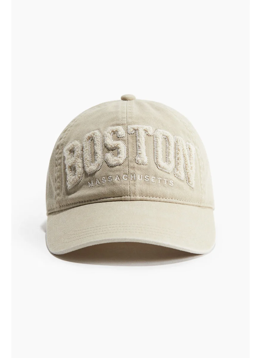 H&M Embroidered-Motif Twill Cap