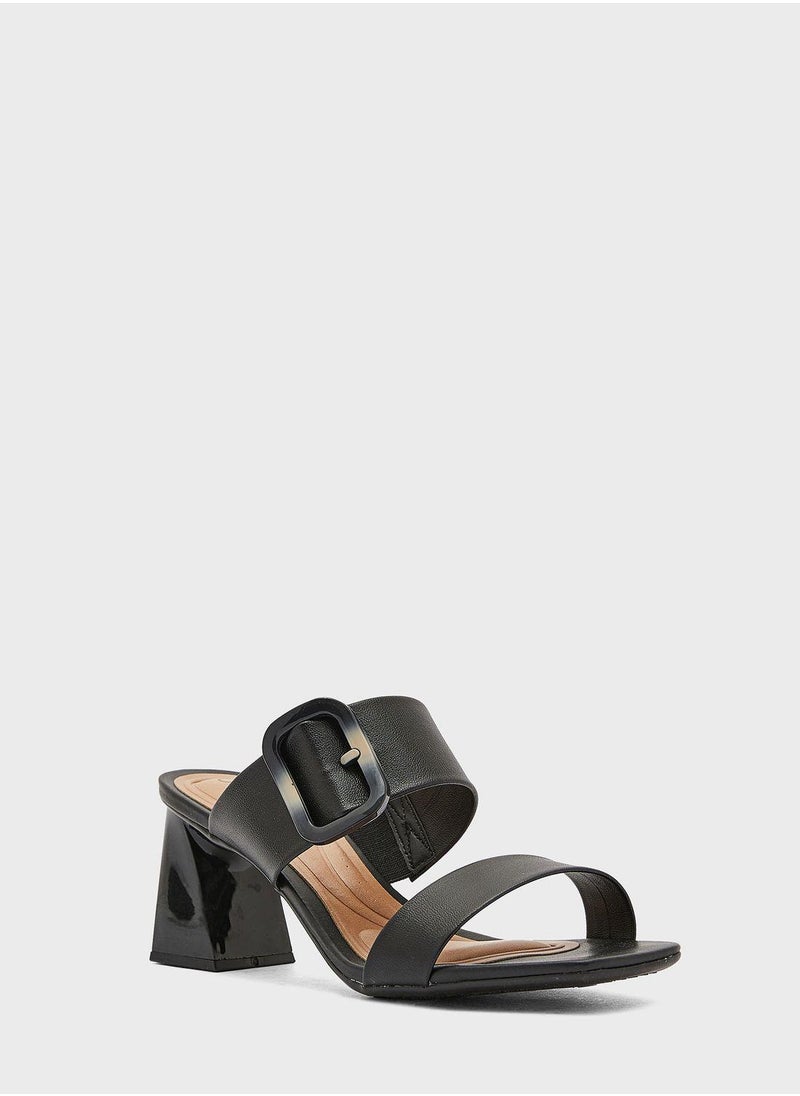 Beira Rio Treasure Sandals  - Image 2