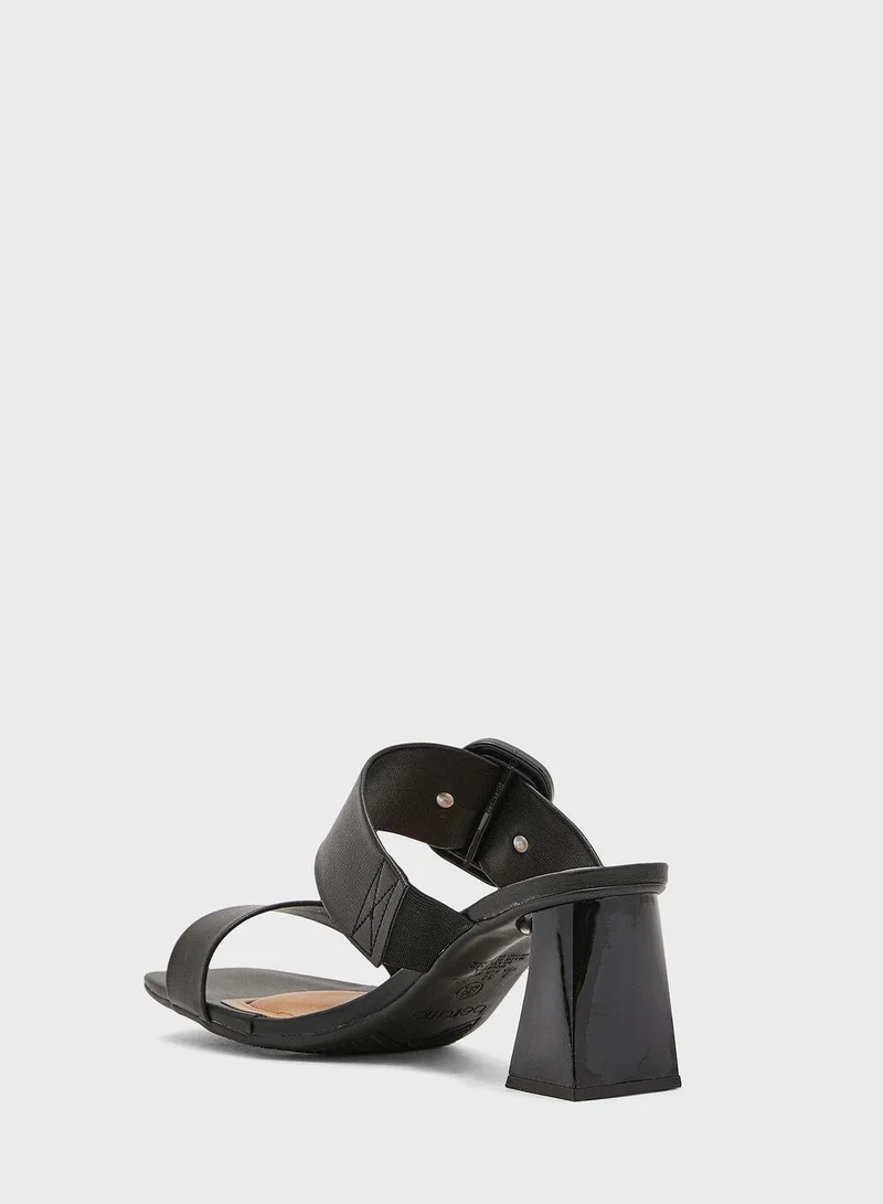 Beira Rio Black Treasure Sandals for Women | Best Price UAE