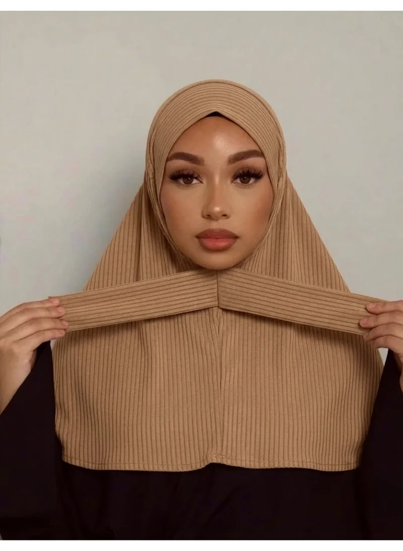 البنت الشرقية حجاب جاهز (إستانس) مضلع بتصميم زر للإغلاق، حجاب صلاة وتغطية يومية قطني مضلع.