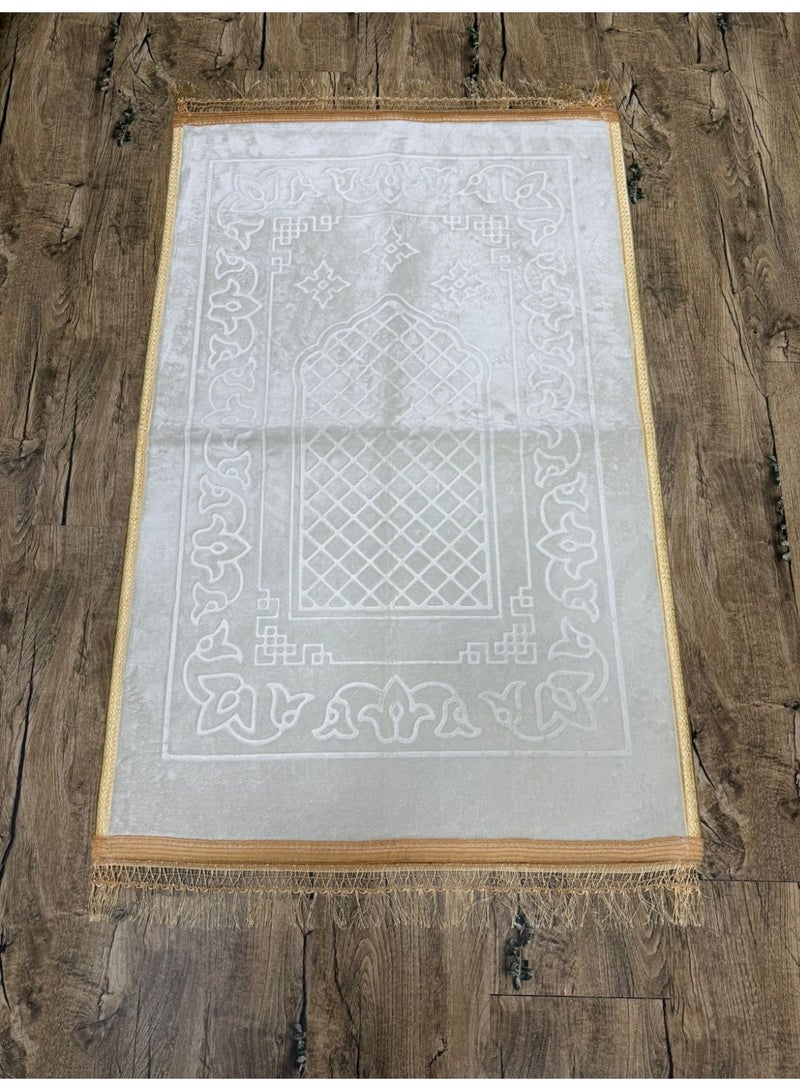 Luxury ceramic velvet prayer mat set with open prayer sheet – soft and comfortable – suitable for everyday use and gifts - Image 2
