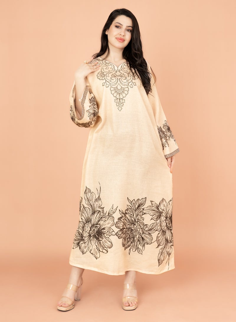 اكسا جلابية مزينة بلمسة زهور بلون بيج - Image 1