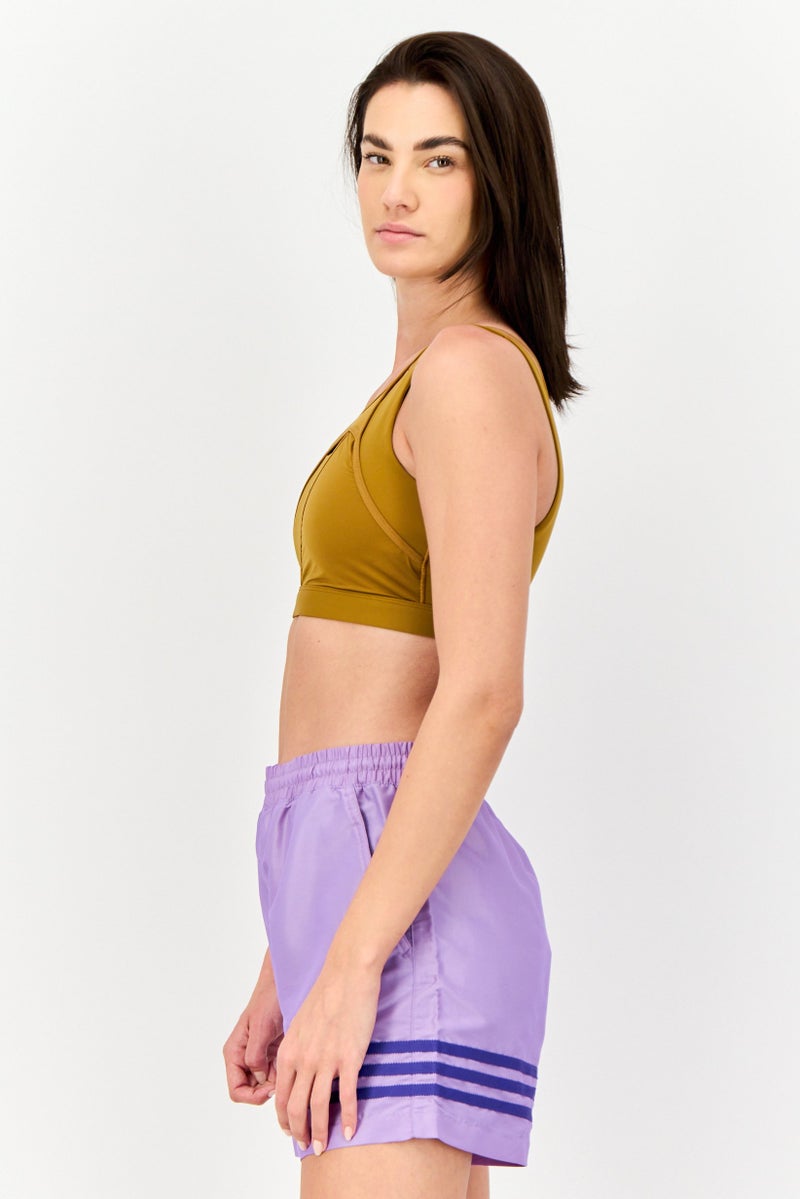 Adidas حمالة صدر رياضية مبطنة للنساء بشعار العلامة التجارية، بني - Image 4
