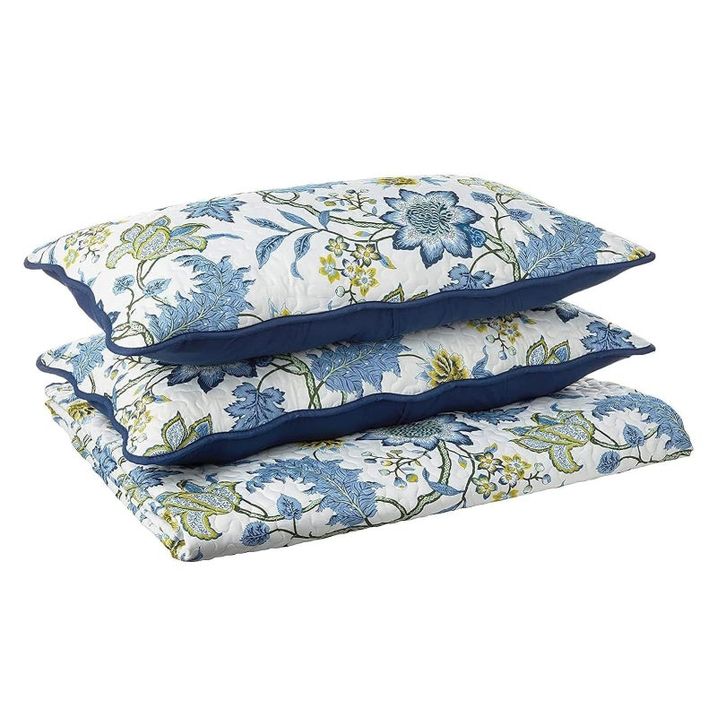 Waverly Maldives 3-Piece Quilt Set â€“ Full/Queen - Lightweight Polyester Percale Bedding in Porcelain - Image 4
