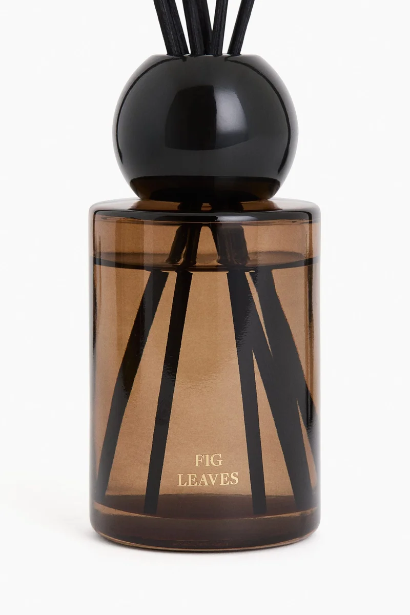 اتش اند ام موزع عطر بأعواد