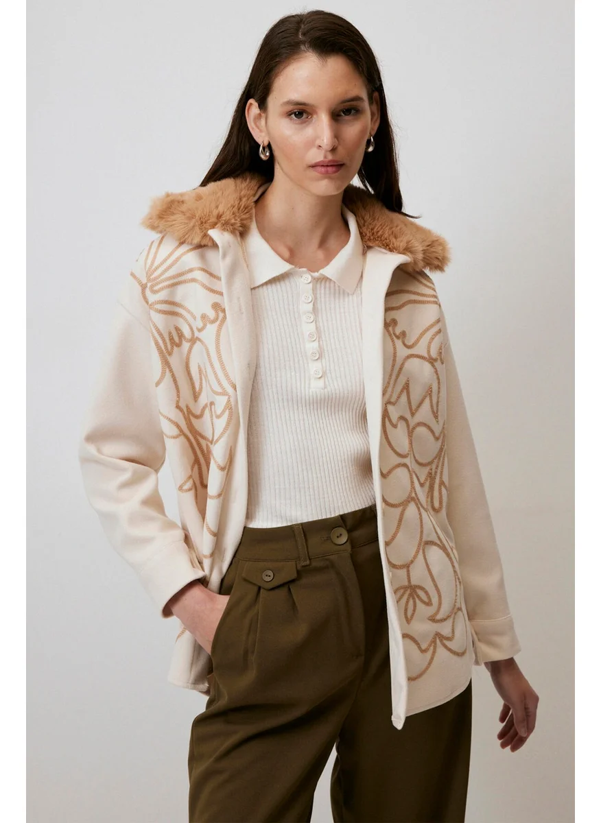 تاتشي Embroidered Cashmere Shirt with Fur Collar