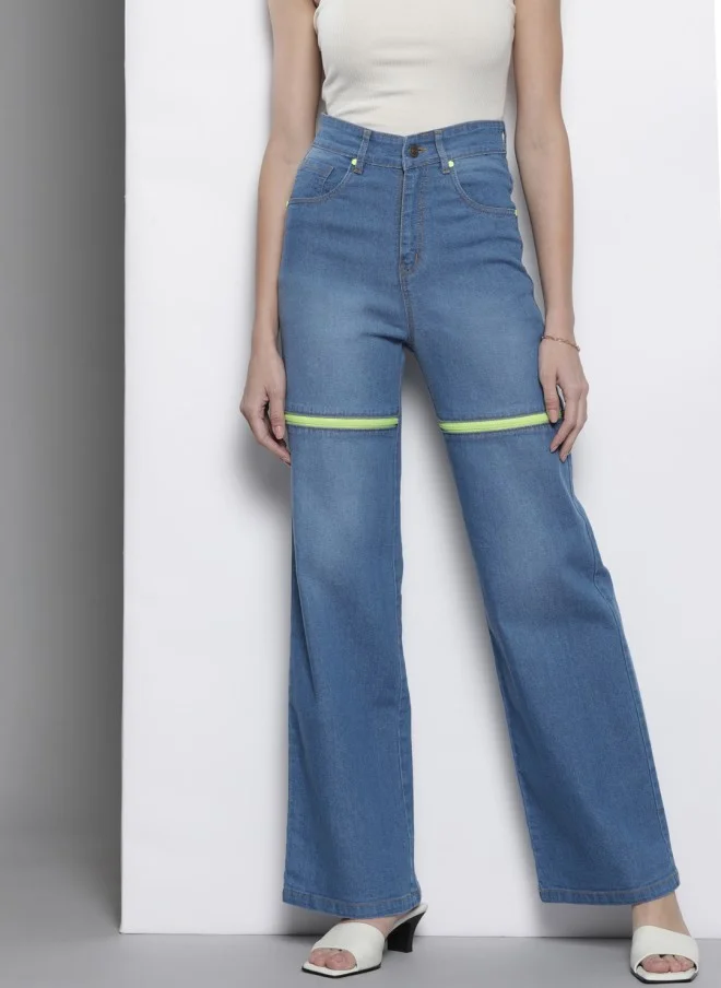 SASSAFRAS Comfort Straight Fit High-Rise Blue Jeans for Women