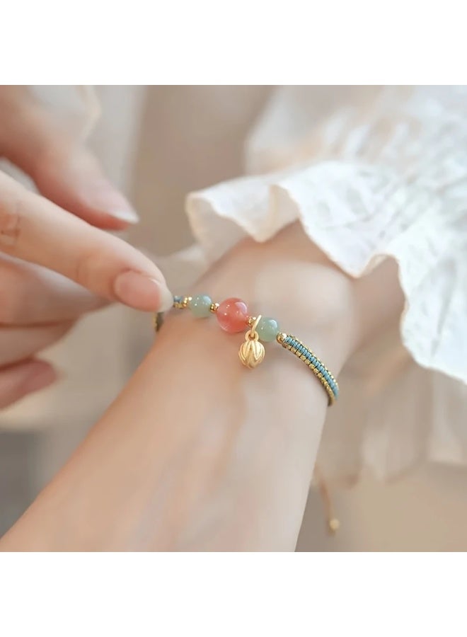 Goolsky سوار بيد من الكارنيل الأحمر القابل للتعديل للنساء، تصميم مضفر على الطراز الصيني، هدية مثالية ليوم الأم، سوار موضة لجميع الفصول، حبل قطن مع قلادة زجاجية، بدون طلاء - Image 4