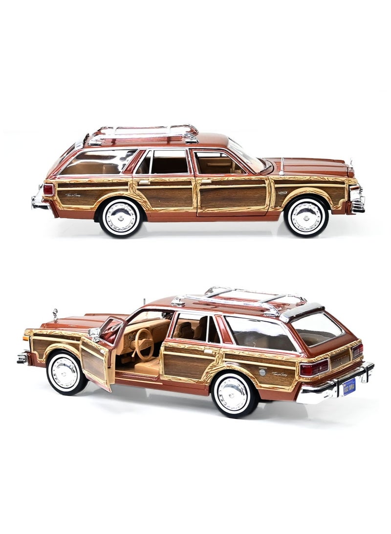 Motormax 1:24 Die-Cast 1979 Chrysler LeBaron Town & Country Wagon – Collectible Model Car - Image 2