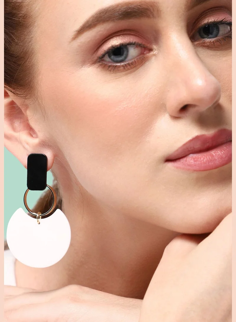 SOHI Gold Plated Party Designer Drop Earring For Women
