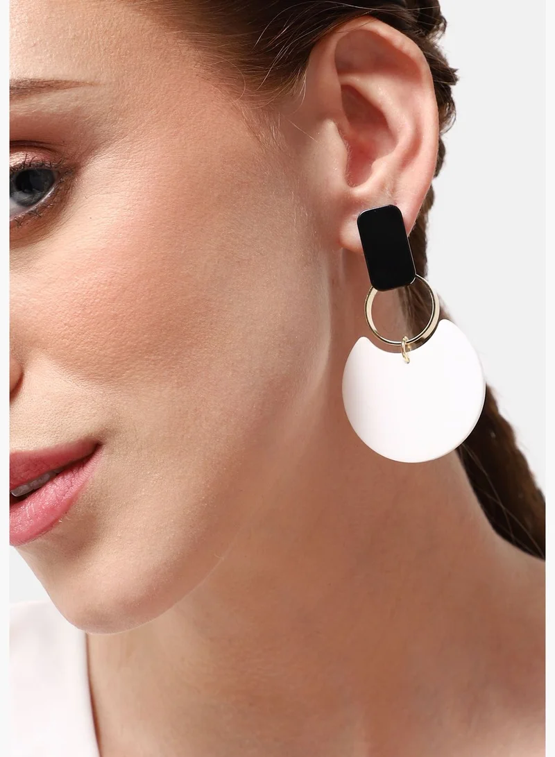 SOHI Gold Plated Party Designer Drop Earring For Women