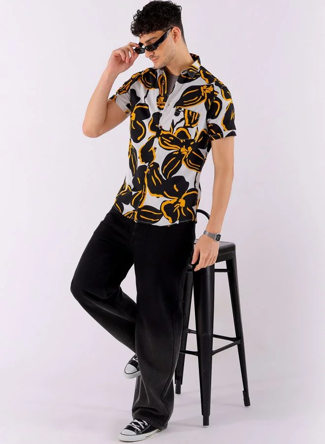 The Indian Garage Co Men Slim Fit Floral Printed Half Sleeves Spread Collar Resort Wear Shirt