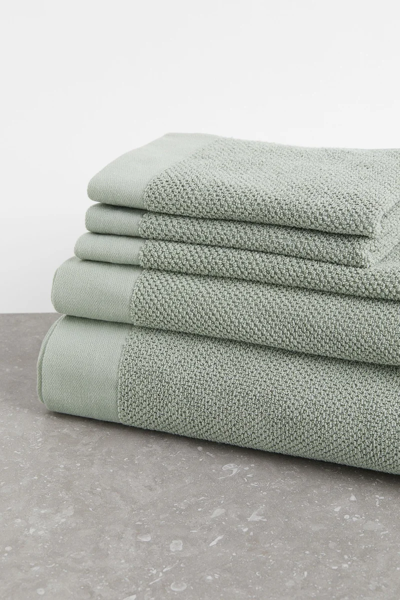 H&M Cotton Terry Bath Sheet