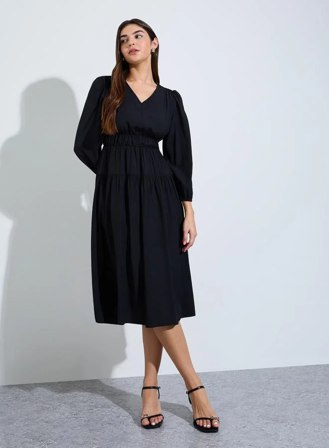 Styli Black V Neck Casual Midi Dress
