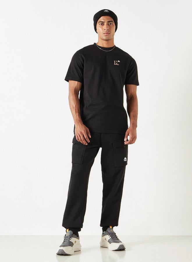 كابا تيشيرت بأكمام قصيرة وطبعات جرافيك من كابا - Image 2