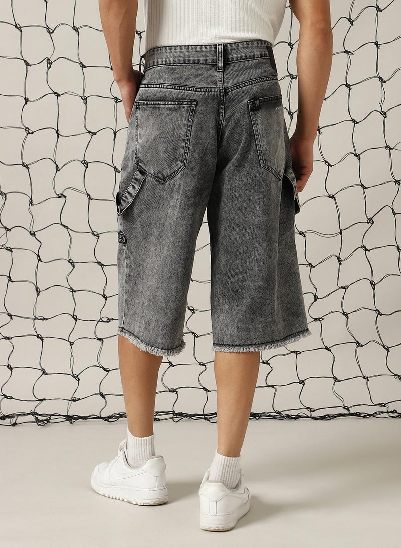 Hubberholme Men's Black 100% Cotton Distressed Cropped Loose Fit Shorts  - Image 3